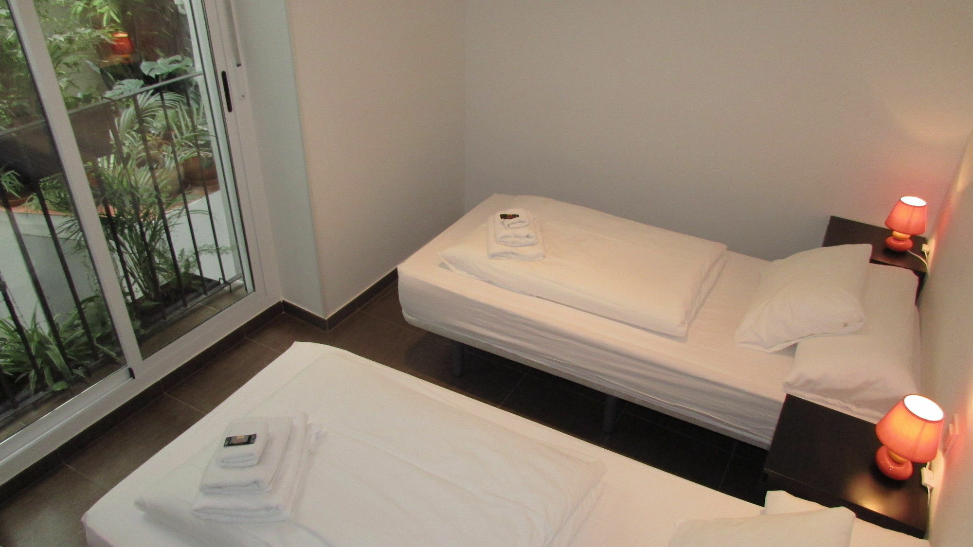 Casa Cosy Apartment บาเลนเซีย ภายนอก รูปภาพ