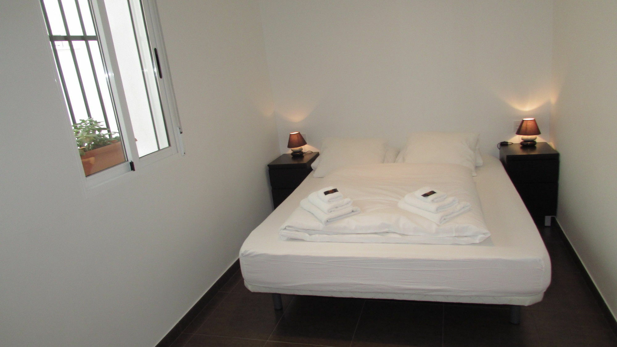 Casa Cosy Apartment บาเลนเซีย ภายนอก รูปภาพ